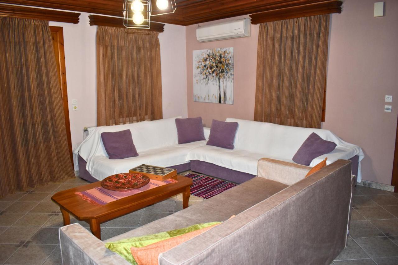 Lila'S Guest House Mikros Prinos Exterior photo